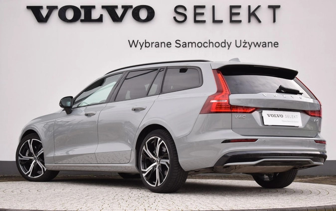 Volvo V60 cena 194900 przebieg: 26088, rok produkcji 2023 z Wrocław małe 352